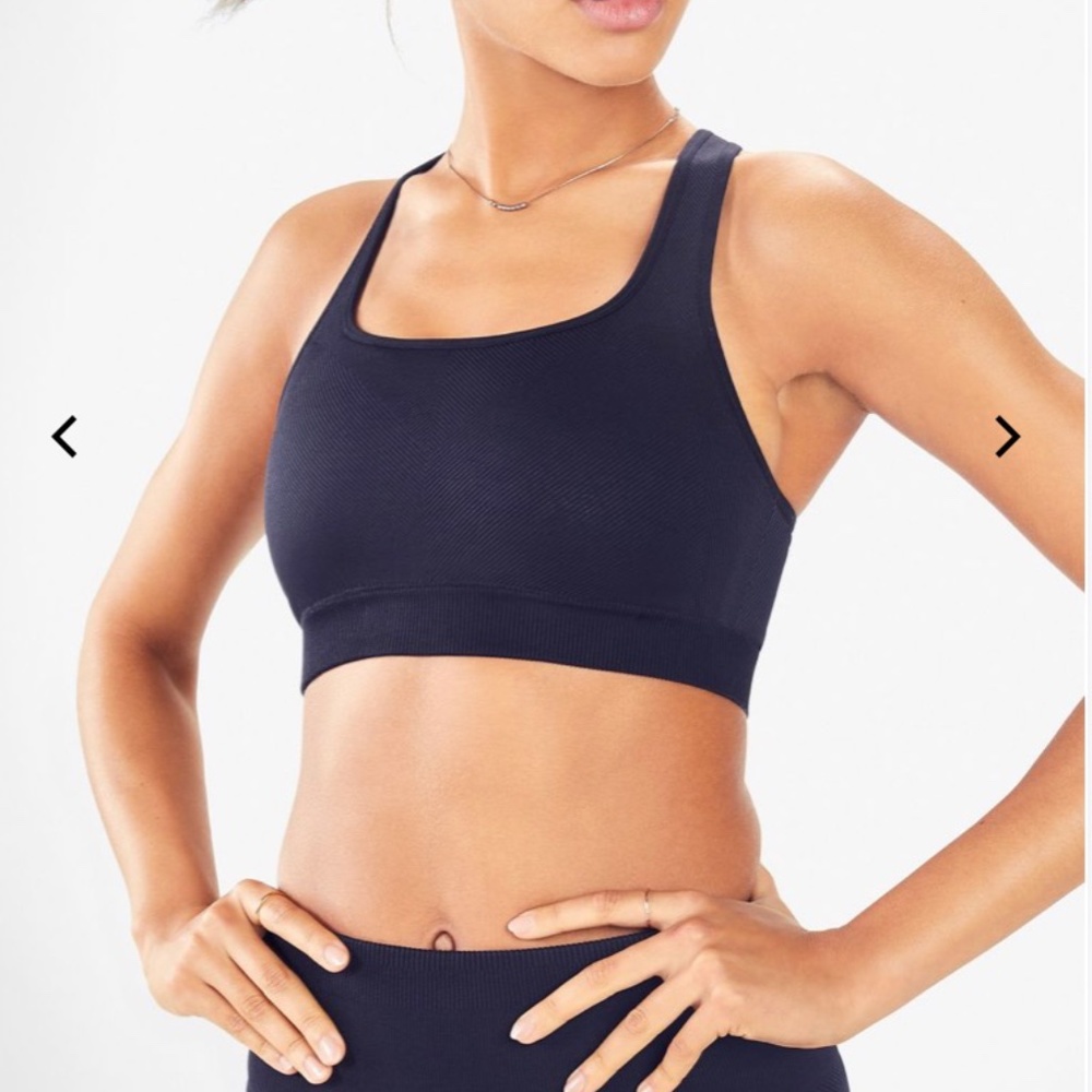 NWT Fabletics Bri Seamless Sports Bra